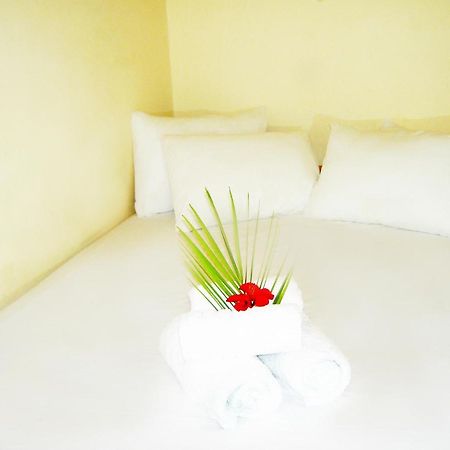 Mat Old Town Apartments A 罗希姆诺 外观 照片