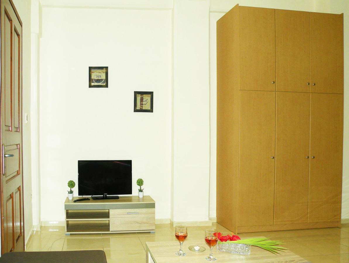 Mat Old Town Apartments A 罗希姆诺 外观 照片